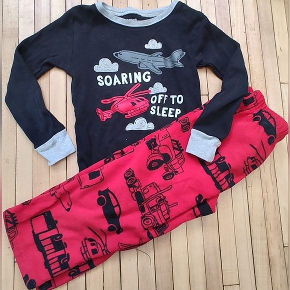 Carter's Other - 🔴5 /$10 Carter's soaring off to sleep pajamas